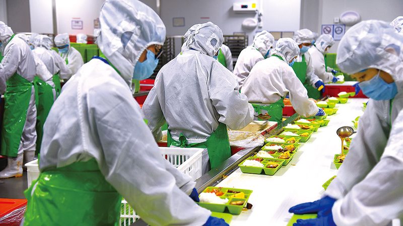 奶油霜与翻糖：制作技巧与区别解析**