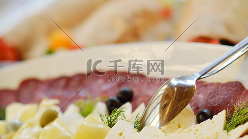 火锅底料保质期多久？揭秘食品储存与安全